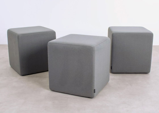 Image 1 of Lensvelt Quadratum ottoman gray