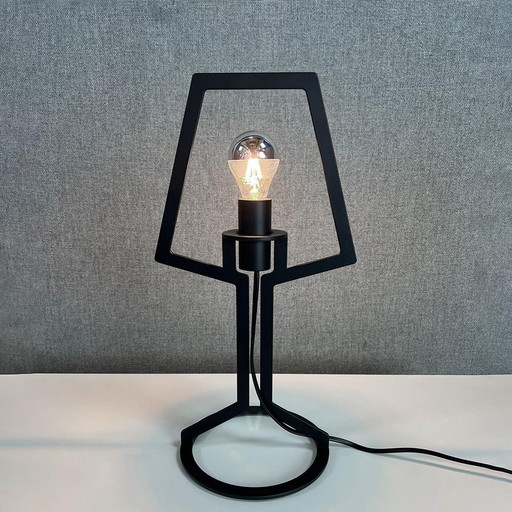 Gispen Outline Table Lamp