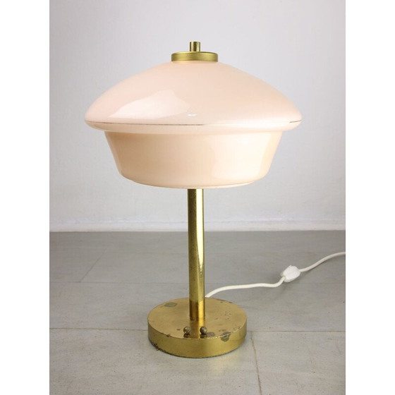 Image 1 of Lampada da tavolo in ottone e vetro di metà secolo