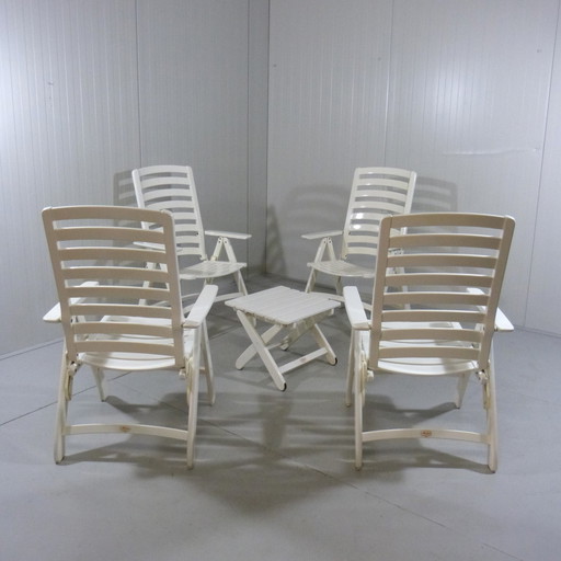 Chaises de jardin en bois Herlag et ottoman/table 1970