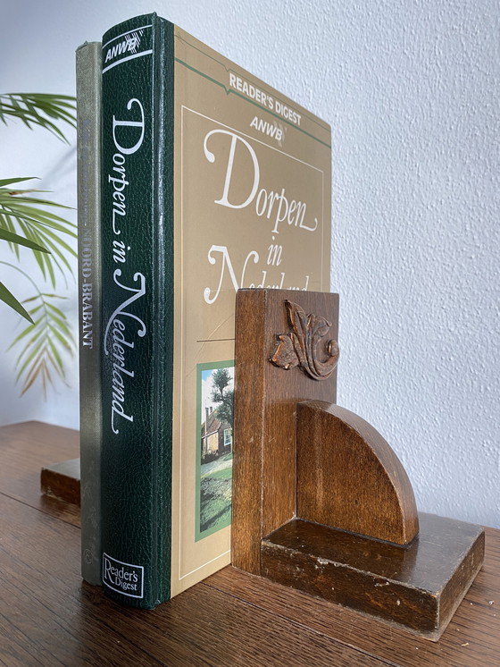 Image 1 of Serre-livres vintage en bois