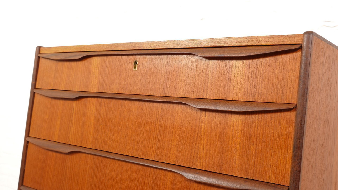 ゆ*い様 Denmark side chest TEAK vintage Vintage Danish Chest of Drawers | Teak | 6 Drawers | 104 Cm