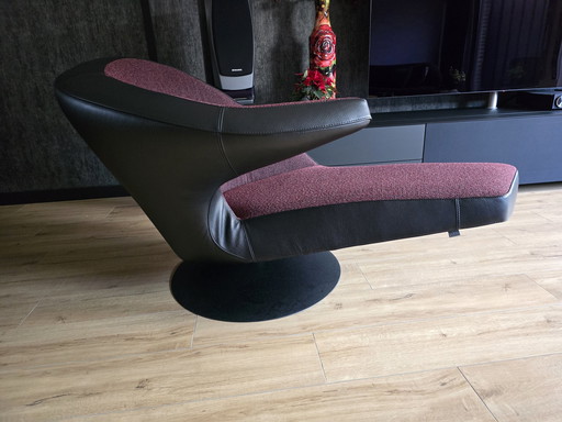 Leolux Swivel armchair Parabolica