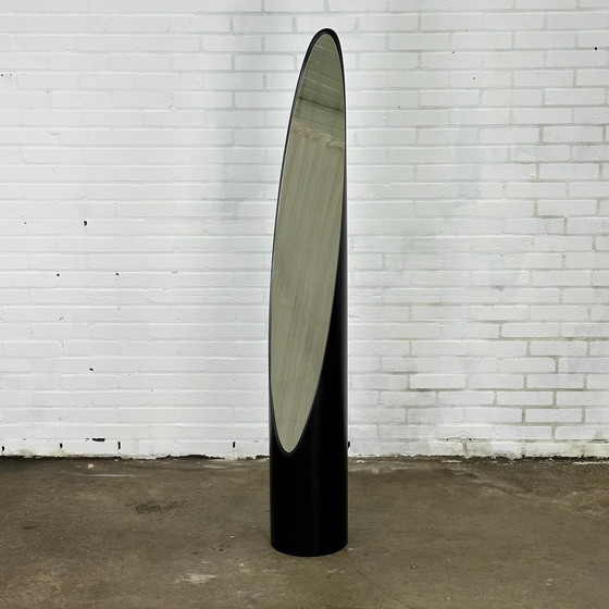 Image 1 of Lipstick mirror black by Rodolfo Bonetto | specchio unghia