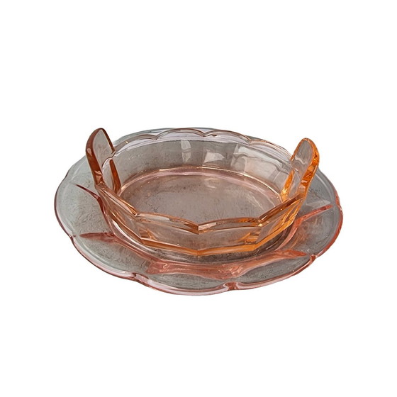 Image 1 of Ciotola vintage in vetro pressato rosa, metà del XX secolo
