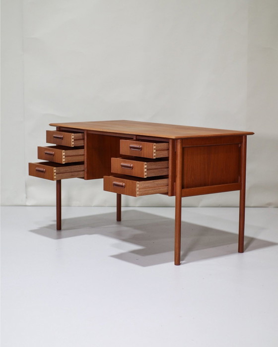 Image 1 of Freestanding Desk Gunnar Nielsen Tibbergaard