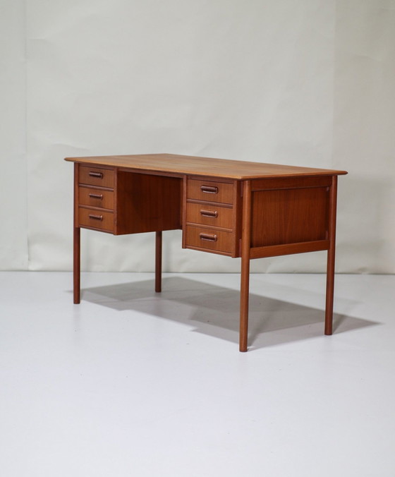 Image 1 of Freestanding Desk Gunnar Nielsen Tibbergaard