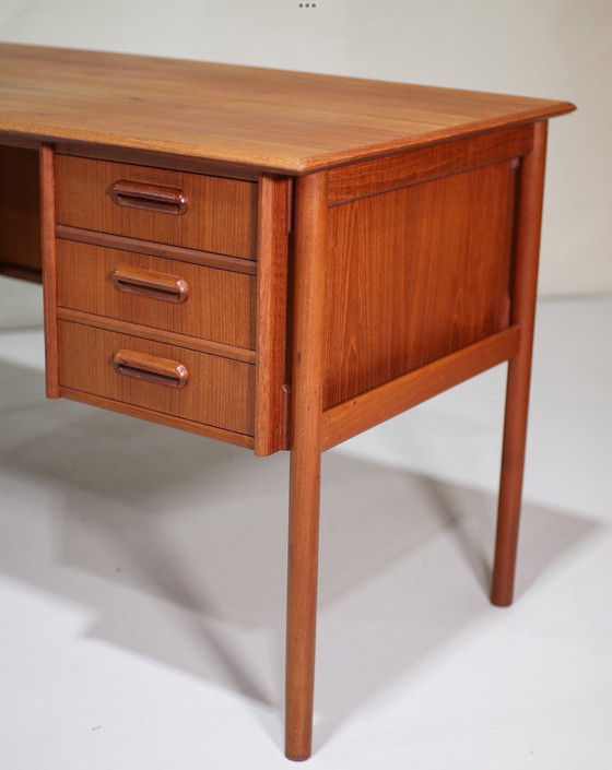 Image 1 of Freestanding Desk Gunnar Nielsen Tibbergaard