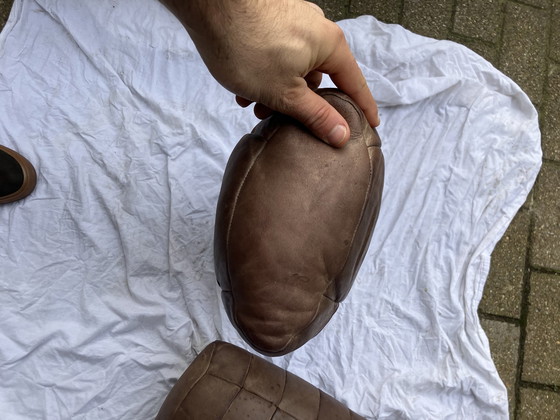 Image 1 of 2 cojines de respaldo originales De Sede en piel patchwork marrón