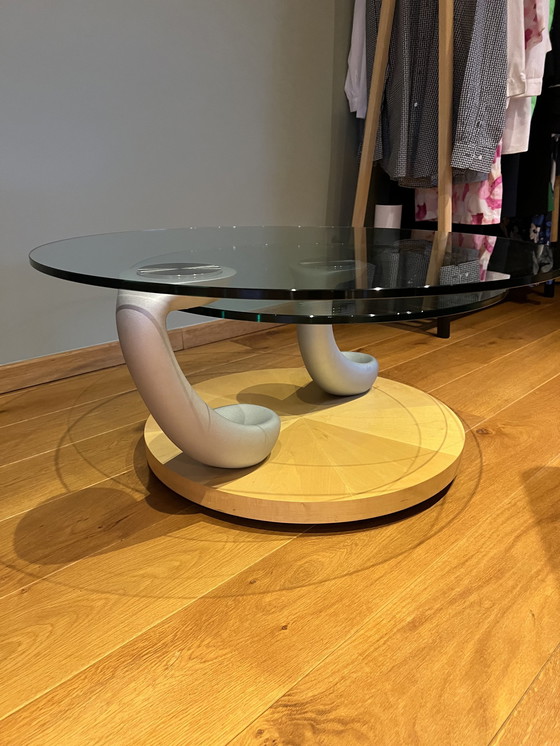 Image 1 of Coffee table