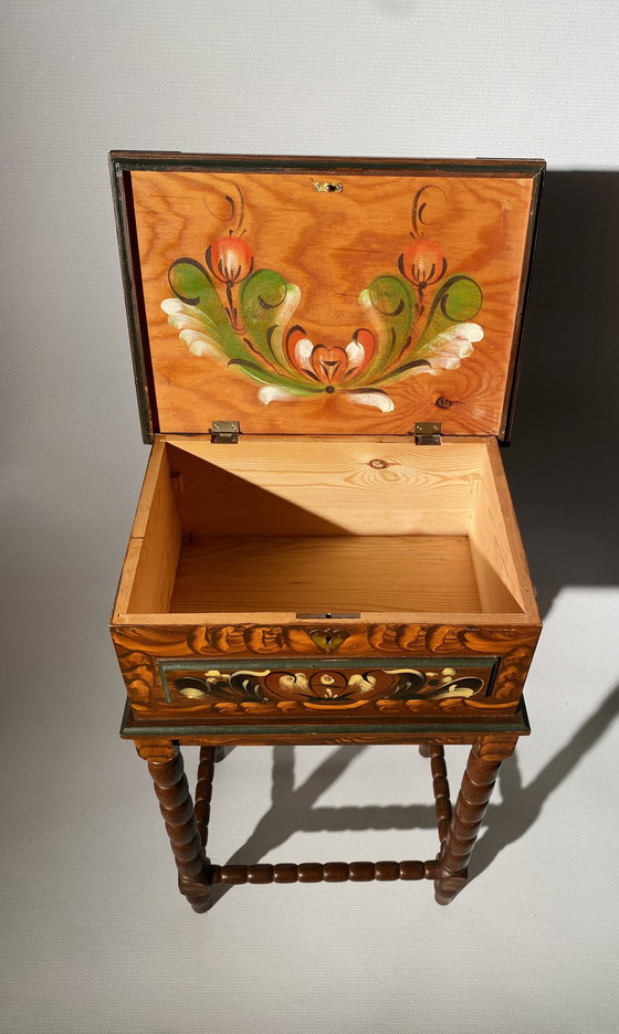 Image 1 of Dalarna Sewing Table