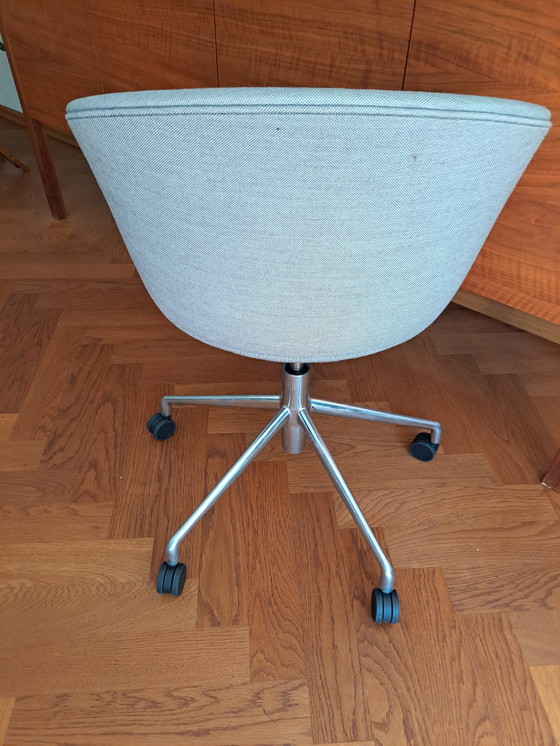 Image 1 of Hay Aac25 swivel chair