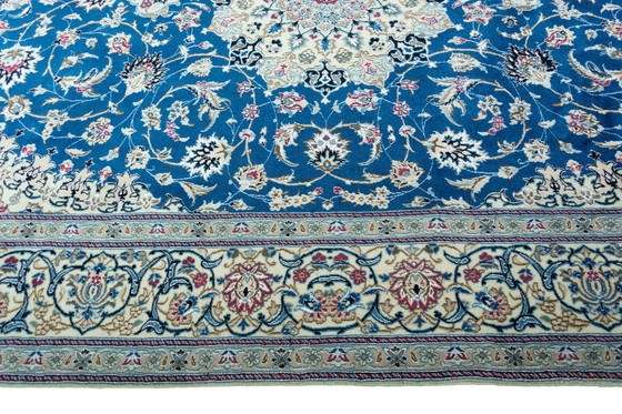 Image 1 of Hand-knotted Nain 9 La Oriental Rug With Silk - 295 X 205 Cm