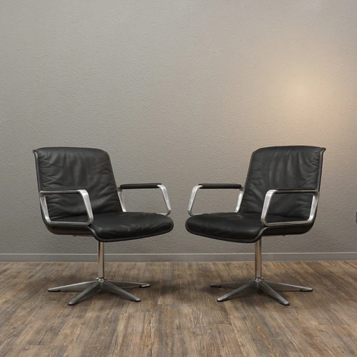 2x WILKHAHN Delta 2000 swivel chair leather | Alu Chair