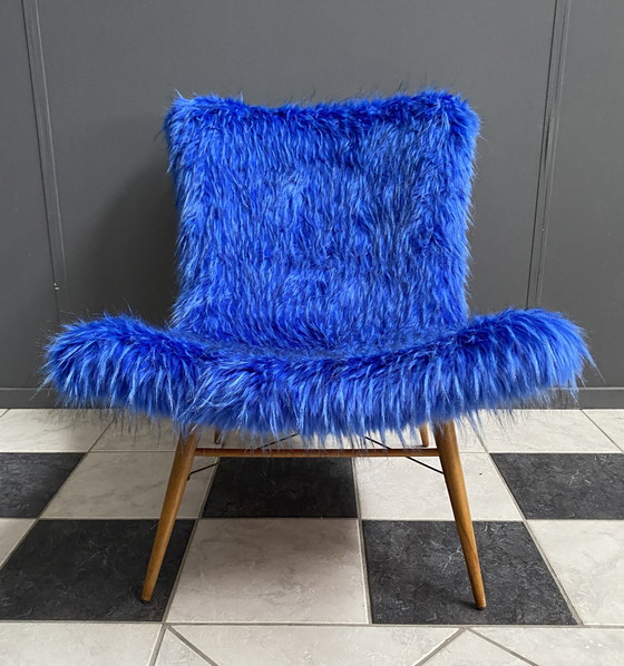 Image 1 of Chaise iconique Miroslav Navratil tissu bleu duveteux pour Český Nábytek 1960s