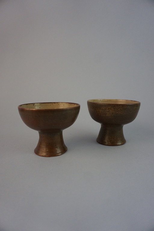 2x Ceramic coupe cups