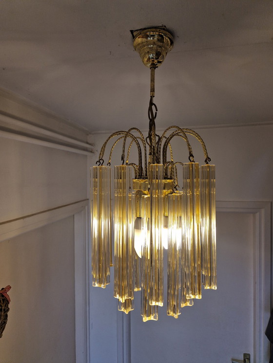 Image 1 of Lustre vintage en verre jaune/blanc