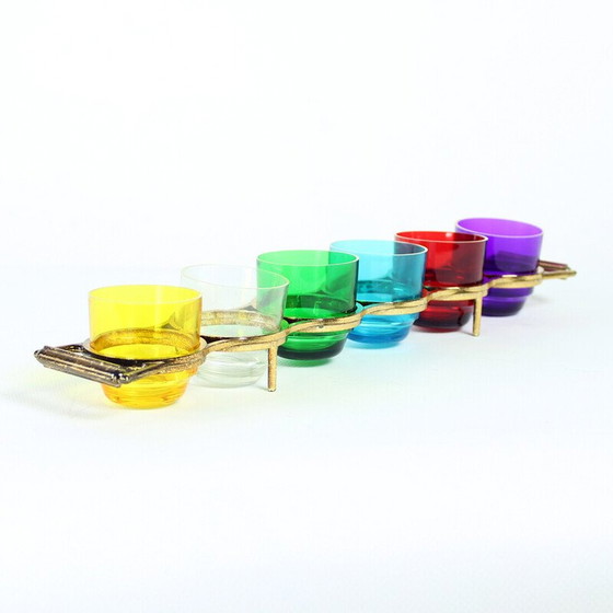 Image 1 of Set di bicchierini vintage in plastica color arcobaleno, Cecoslovacchia 1960
