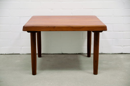 coffee table Niels Bach square round legs