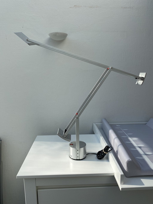 Artemide Tizio lamp