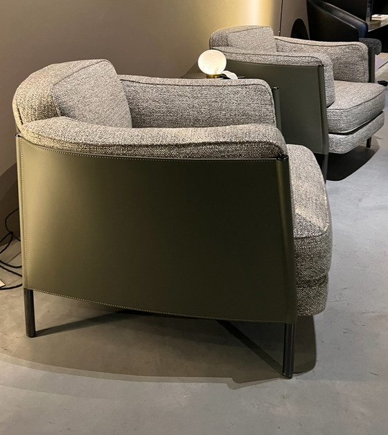 Image 1 of Minotti Shelly armchair show model 2023 in fabric Fischer