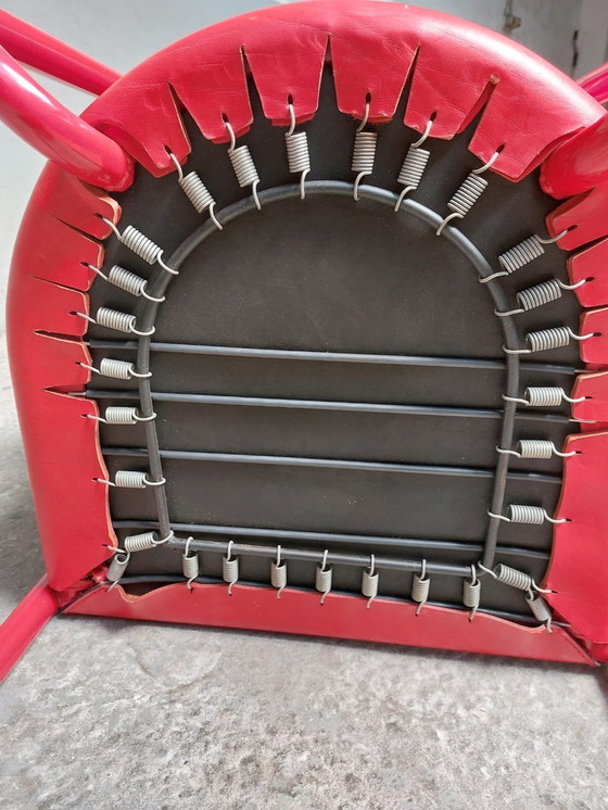 Image 1 of Poltrona in pelle rossa in stile Memphis