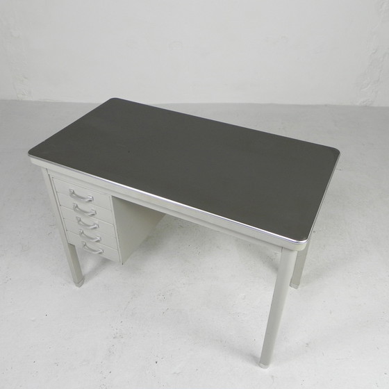 Image 1 of Industrial desk Ahrend the Circle, 1950s