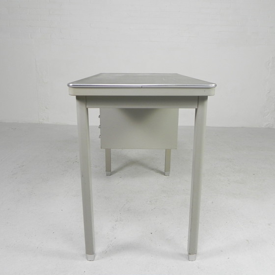 Image 1 of Industrial desk Ahrend the Circle, 1950s