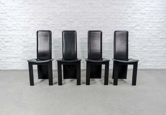 Image 1 of 4 Mid-Century black saddle leather dining room chairs with high backrest in the style of Cidue