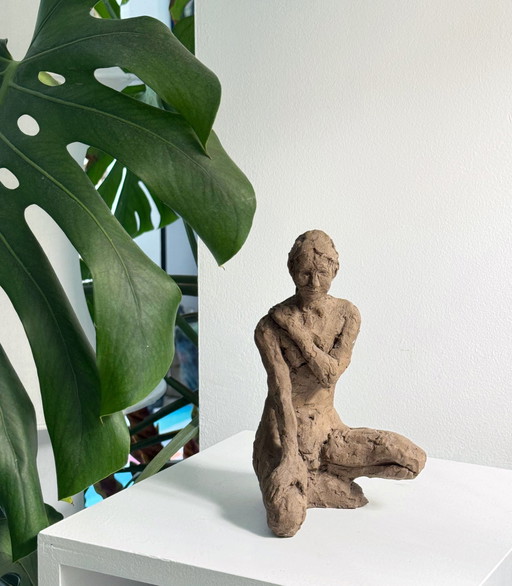 Yolande Ide - terracotta sculpture of a naked woman