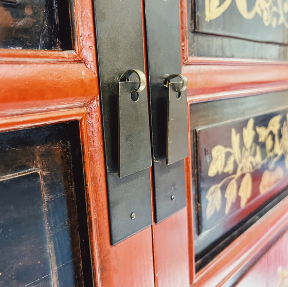 Image 1 of Chinese Cabinet In Red And Black