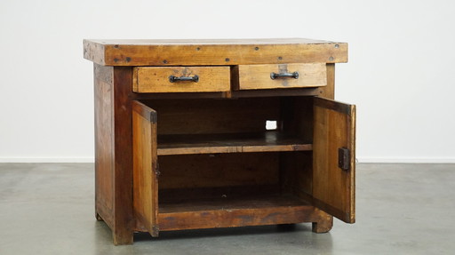 Dresser With 2 Drawers, 2 Doors And A Working Lock