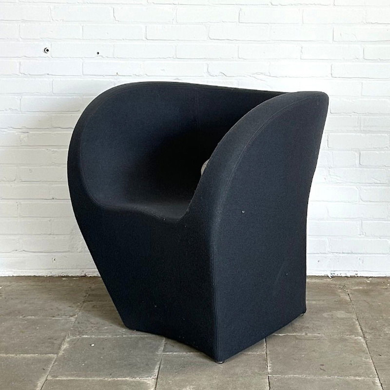 Moroso Little Albert Armchair, Iconic Design by Ron Arad in Black