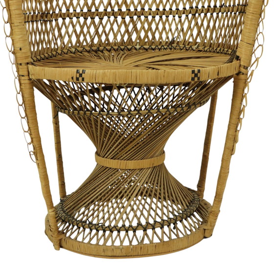 Image 1 of Large Rattan Wicker Peacock Chair