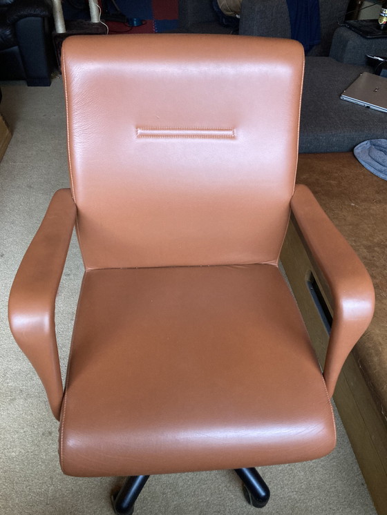 Image 1 of 7x Poltrona Frau Managerial Chair