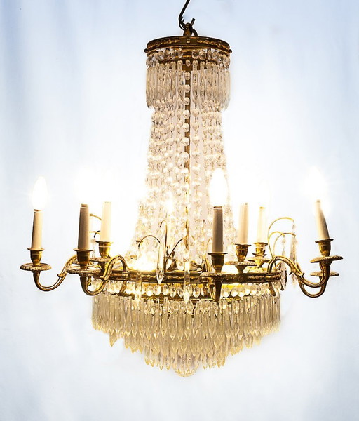 16-light hot-air balloon chandelier