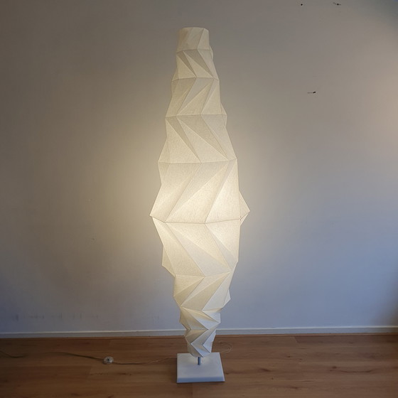 Image 1 of Artemide Miyake Minomushi,IN EI Minomushi lampadaire