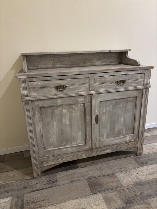 Brocante Cabinet With 2 Doors And 2 Sliders