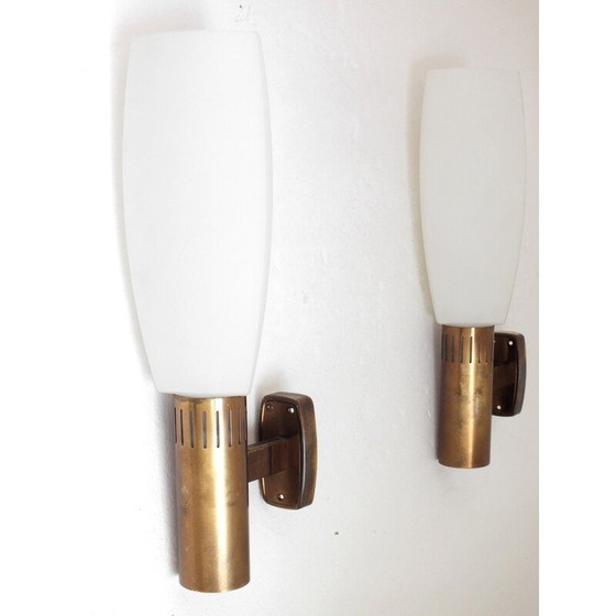 Image 1 of Pair of vintage wall lamps in brass and glass by Bruno Gatta for Stilnovo, Italy 1960