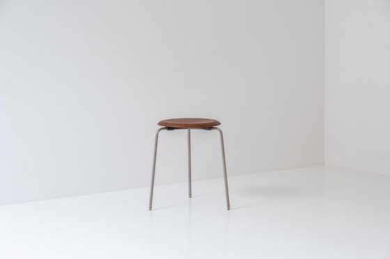 Image 1 of Fritz Hansen DOT stool by Arne Jacobsen