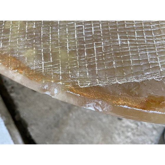 Image 1 of Round vintage onyx and brass coffee table, 1950
