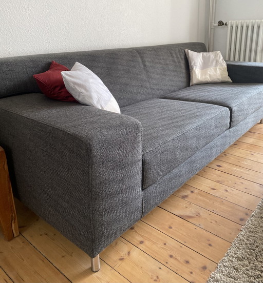 1x Modern Sofa