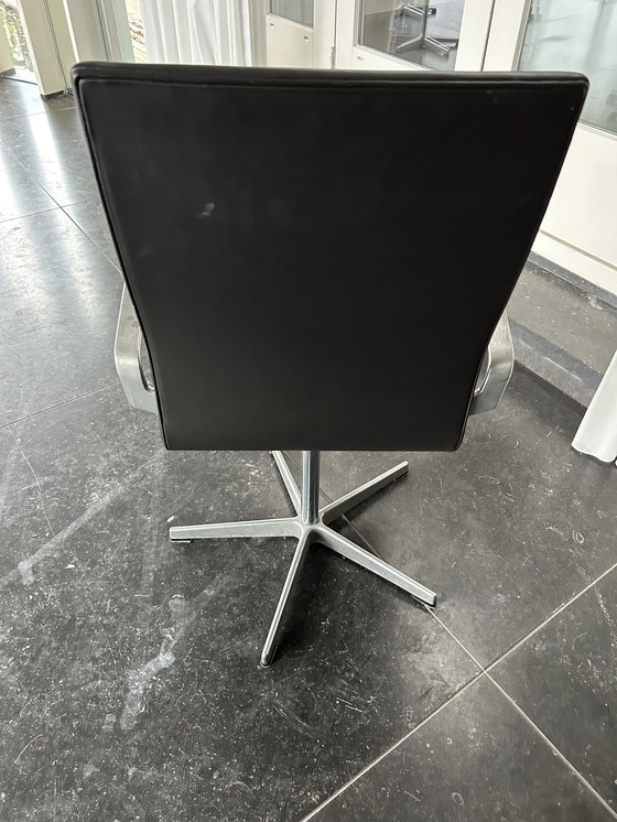 Image 1 of Fritz Hansen Oxford Medium office chair