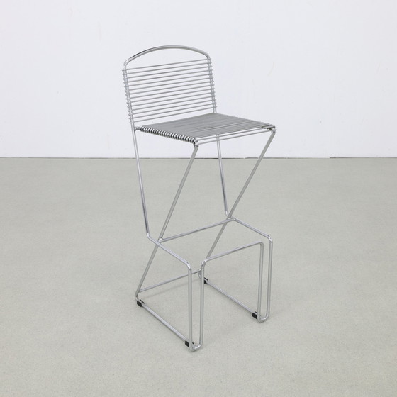 Image 1 of 3x Tabouret de bar postmoderne en métal chromé, 1980