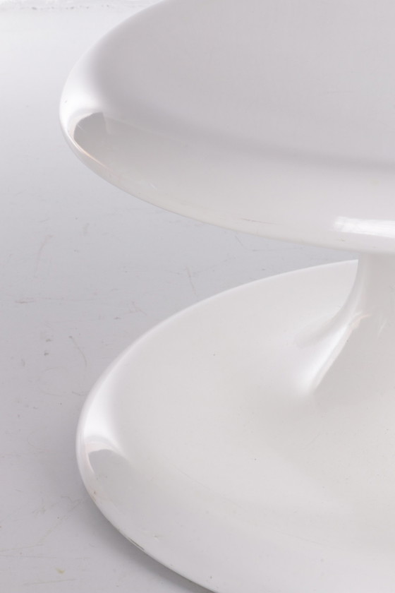 Image 1 of Space Age Magnifique table basse blanche de Scandinavie