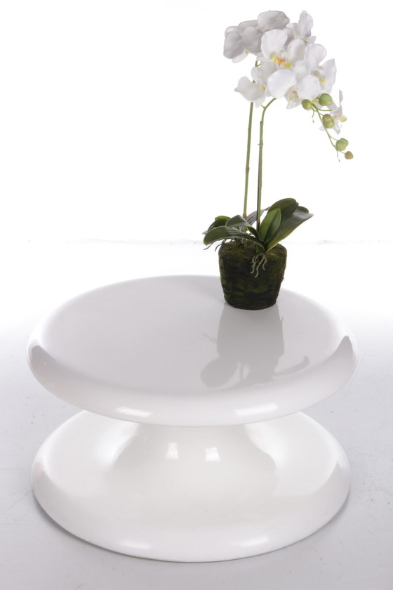 Image 1 of Space Age Magnifique table basse blanche de Scandinavie