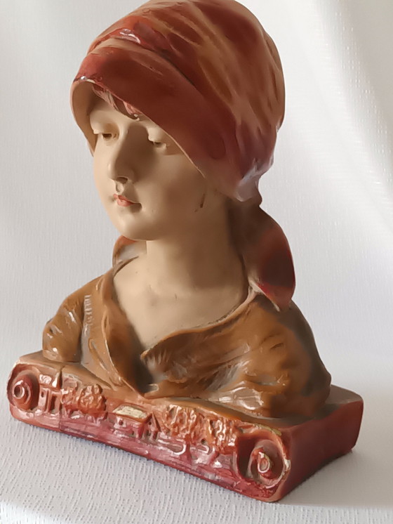 Image 1 of Bust Young Woman In Plaster Xxème