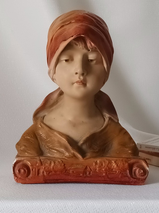 Image 1 of Bust Young Woman In Plaster Xxème