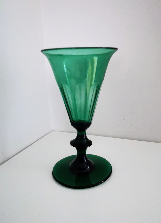 Image 1 of 6 copas de vino del Rin talladas en facetas, principios del siglo XIX