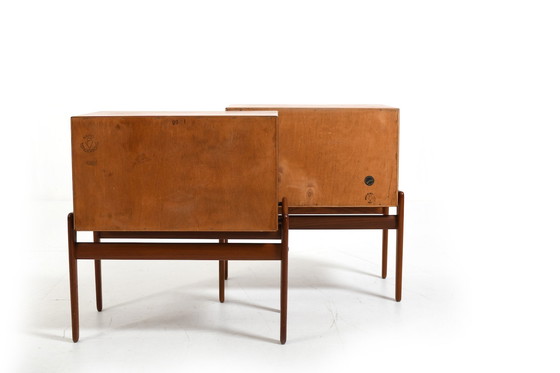 Image 1 of Paire de commodes / tables de chevet par Arne Vodder 1960s